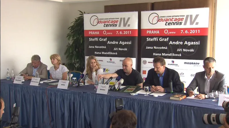 Sestřih tenisové exhibice