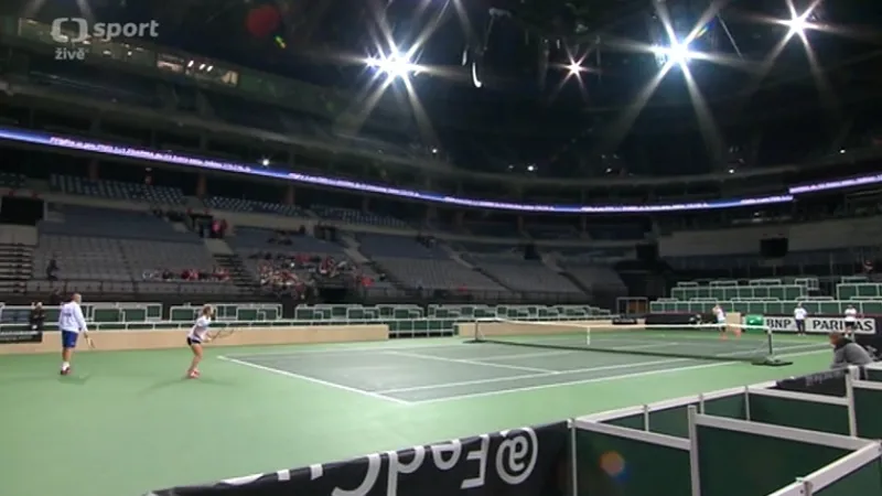 Tenistky si vyzkoušely kurt v O2 areně