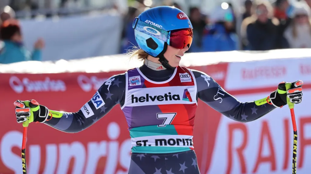 Mikaela Shiffrinová po dojezdu super-G ve Svatém Mořici