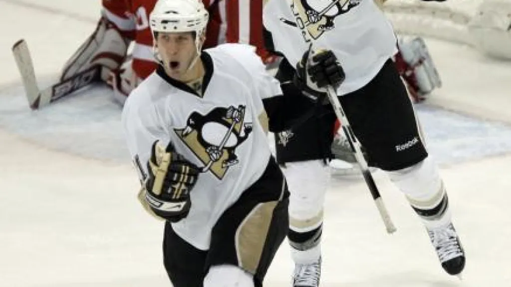 Detroit - Pittsburgh