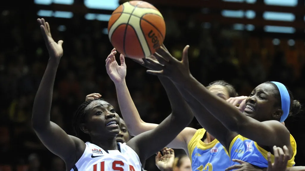Přípravné utkání USK Praha - olympijský tým USA