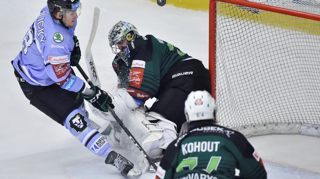 V šanci Pavol Skalický z Mladé Boleslavi, která nastoupila v charitativních dresech