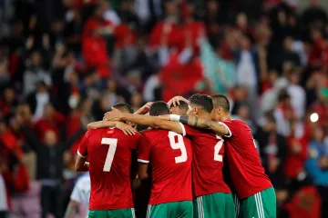 Slavící fotbalisté Maroka