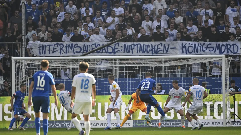 Adam Hložek se poprvé představil v dresu Hoffenheimu