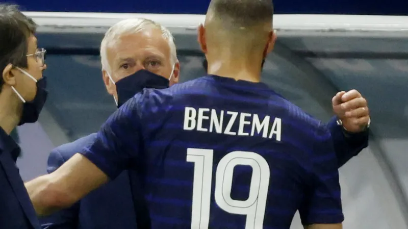 Didier Deschamps a Karim Benzema