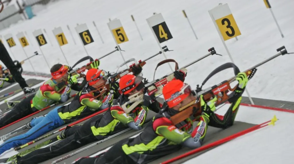 Střelecký trénink biatlonistů