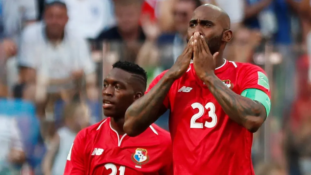 Felipe Baloy se raduje z gólu Panamy
