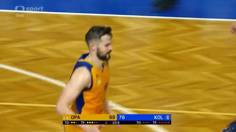 V NBL finišují boje do play-off