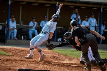 Finálová série Draci Brno – Hroši Brno