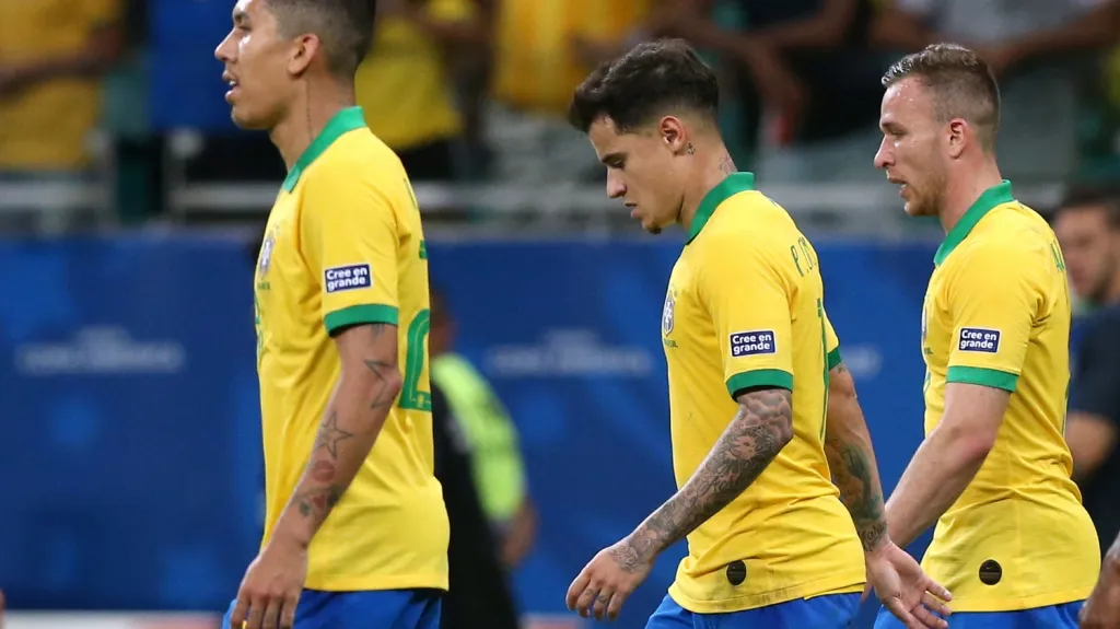 Zklamaní fotbalisté Brazílie