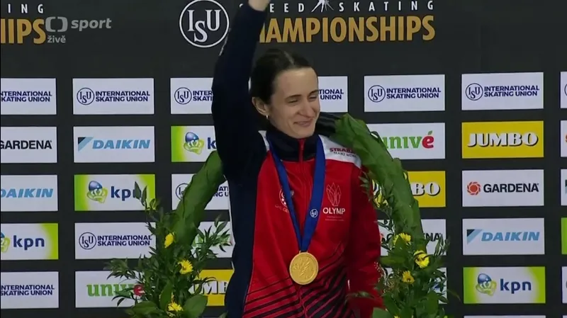 Sáblíková zajela na pětce světový rekord a ovládla MS ve víceboji