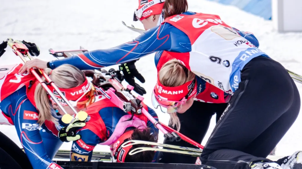 Radost českých biatlonistek v cíli