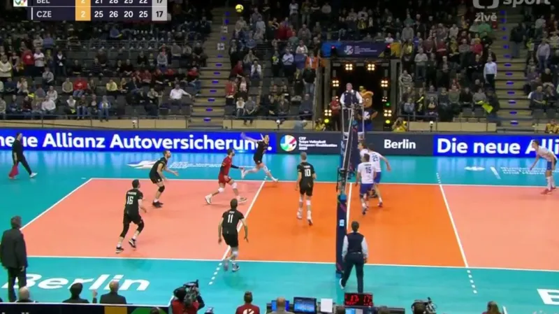 Závěr rozhodujícího tie-breaku v utkání Belgie - Česko