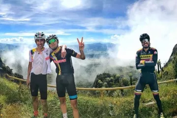 Egan Bernal (vlevo) v Kolumbii