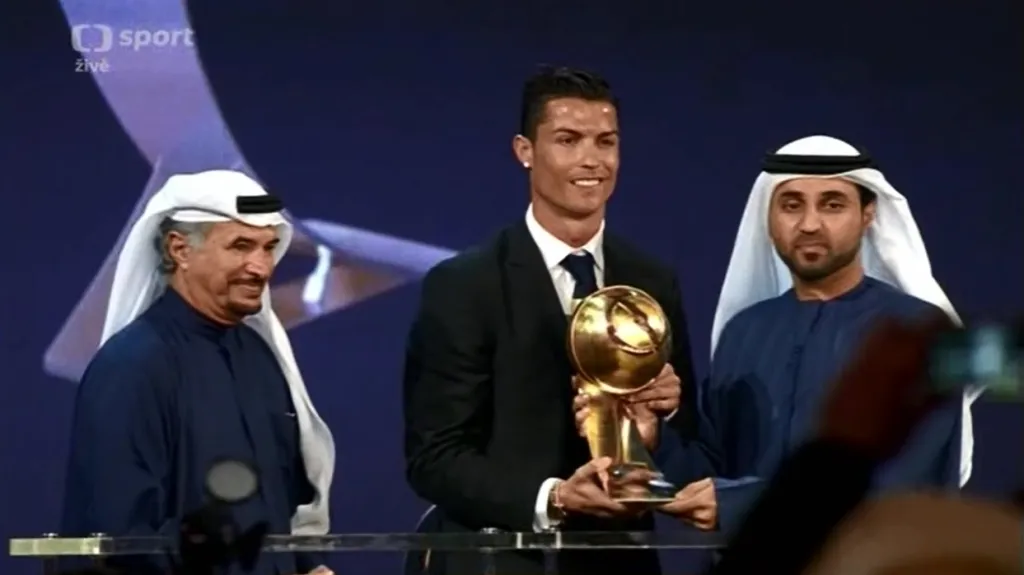 Ronaldo je hráčem roku podle fotbalových agentů
