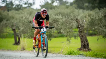 Jaroslav Kulhavý ovládl etapový závod na Kypru