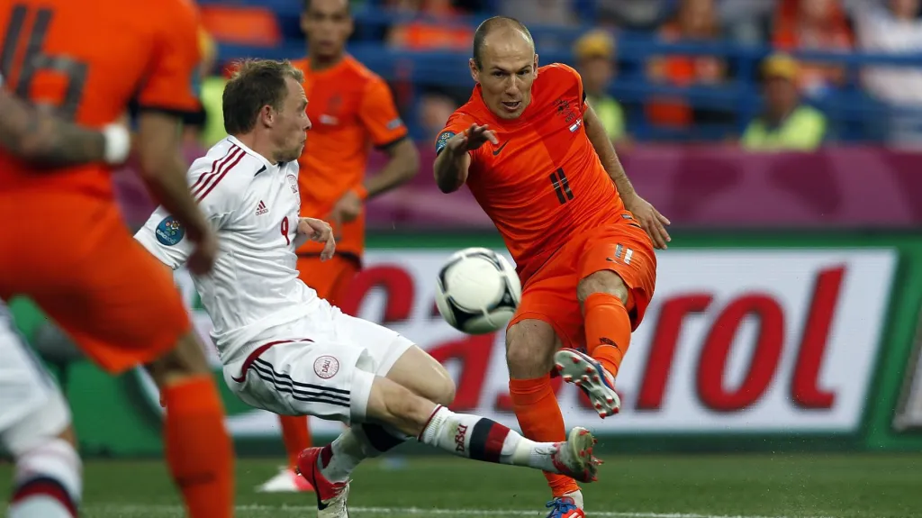 Arjen Robben proti Dánsku