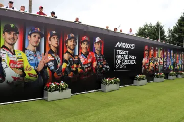 Zázemí světového šampionátu, brněnský paddock