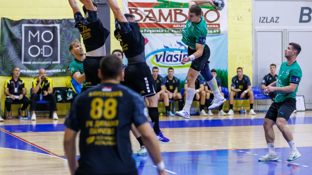 Házenkáři Karviné při utkání v Srbsku