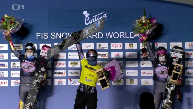 Ledecká se vrátila na snowboard vítězstvím v Cortině