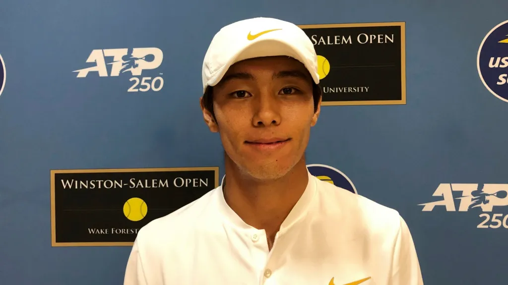 Korejský tenista I Tuk-i