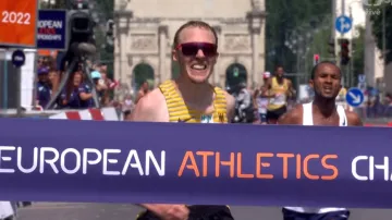 Dramatický závěr maratonu mužů na ME