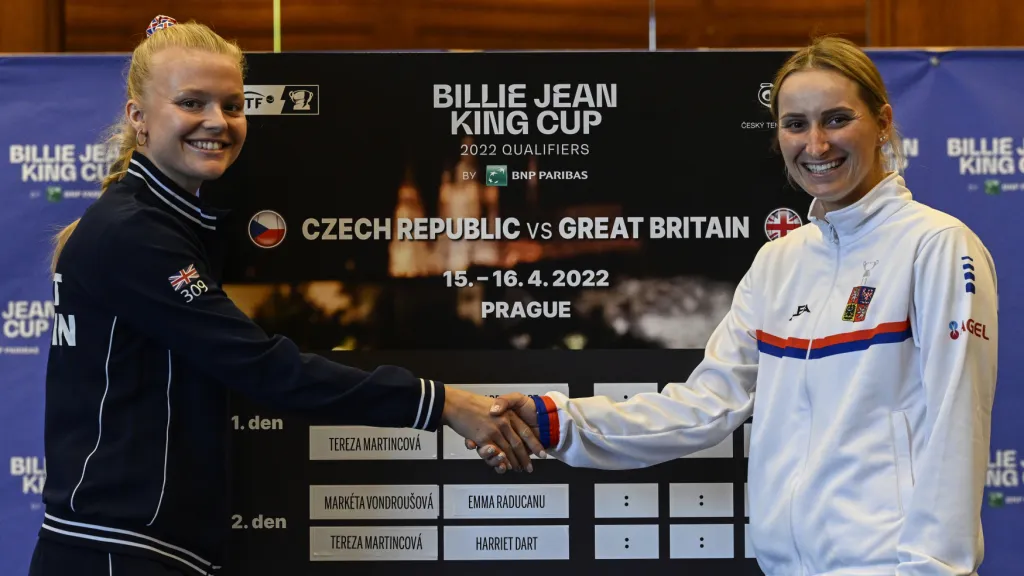 Harriet Dartová a Markéta Vondroušová