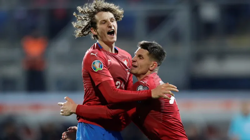 Alex Král slaví gól v dresu reprezentace