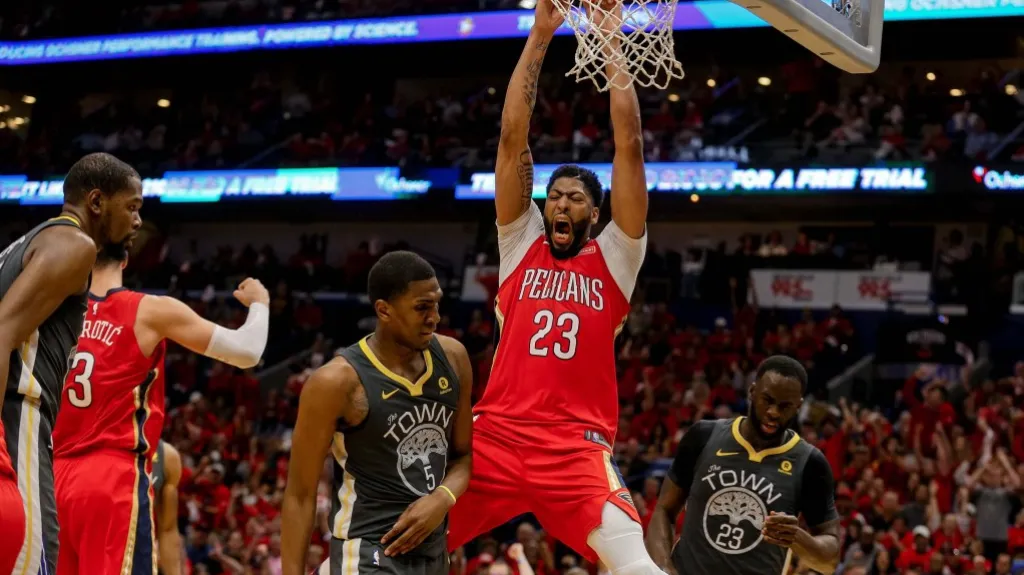 Anthony Davis v zápase proti Golden State