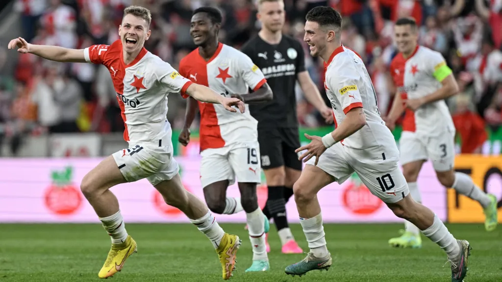 David Douděra se raduje z branky