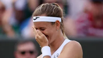 Bouzková porazila v osmifinále Wimbledonu Garciaovou