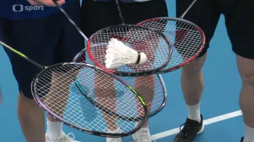 Čeští badmintonisté těsně před odletem do Paříže