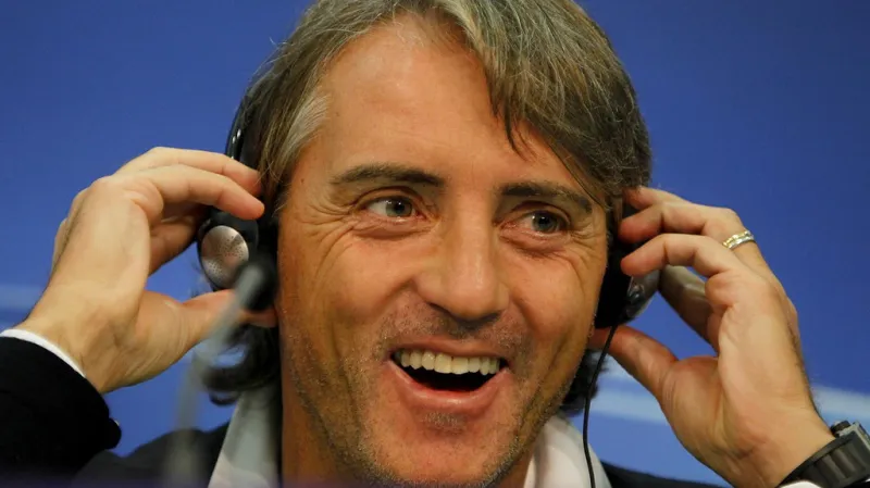 Trenér Manchesteru City Roberto Mancini