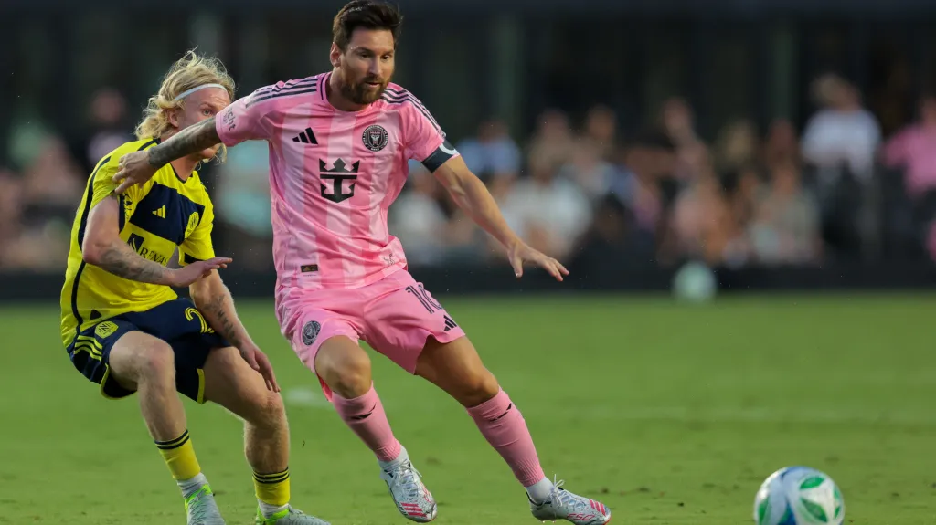 Lionel Messi v utkání s Nashvillem