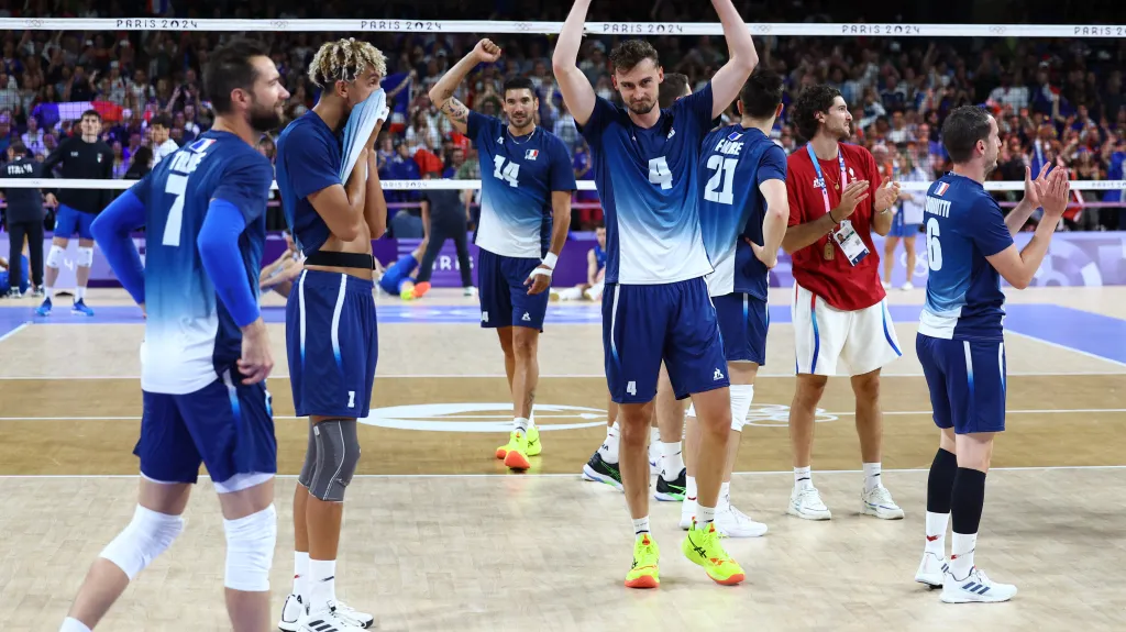 Volejbalisté Francie se radují z postupu do finále Her