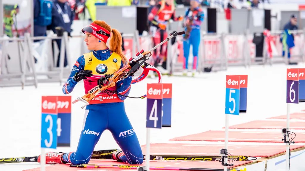 Gabriela Koukalová na střelnici