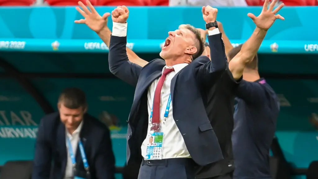 Jaroslav Šilhavý se raduje v zápase s Nizozemskem