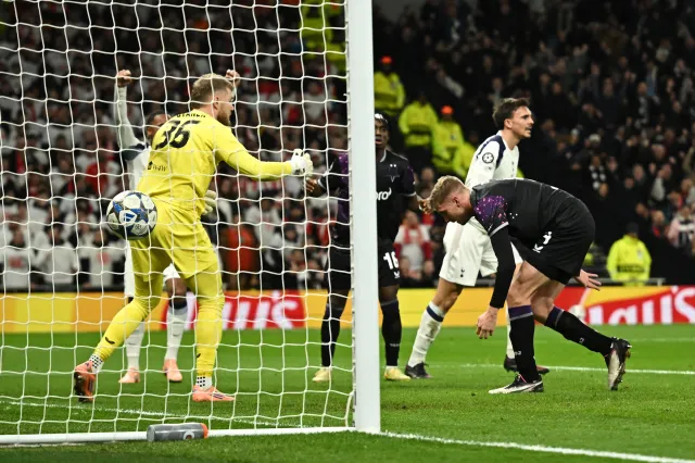 Slavii proti Tottenhamu načal vlastňák Zimy, z Londýna odjíždí bez bodu