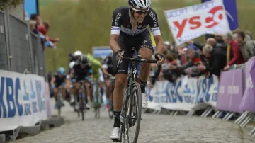 Niki Terpstra zvítězil na Paříž-Roubaix