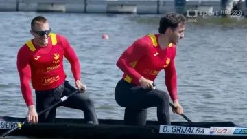 Jízda bratrů Fuksových ve finále C2 na 500 m