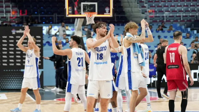 Finové si po výhře 93:79 nad Gruzií zahrají o medaile