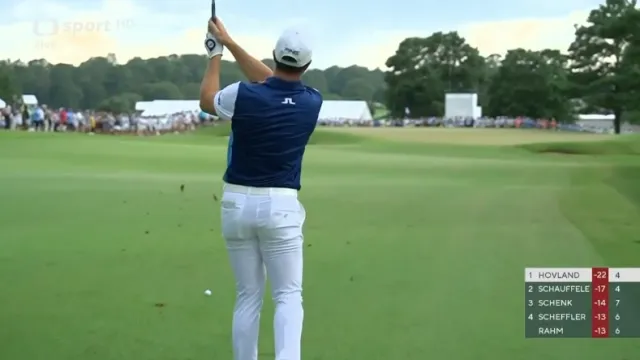 Norský golfista Hovland poprvé ovládl FedEx Cup