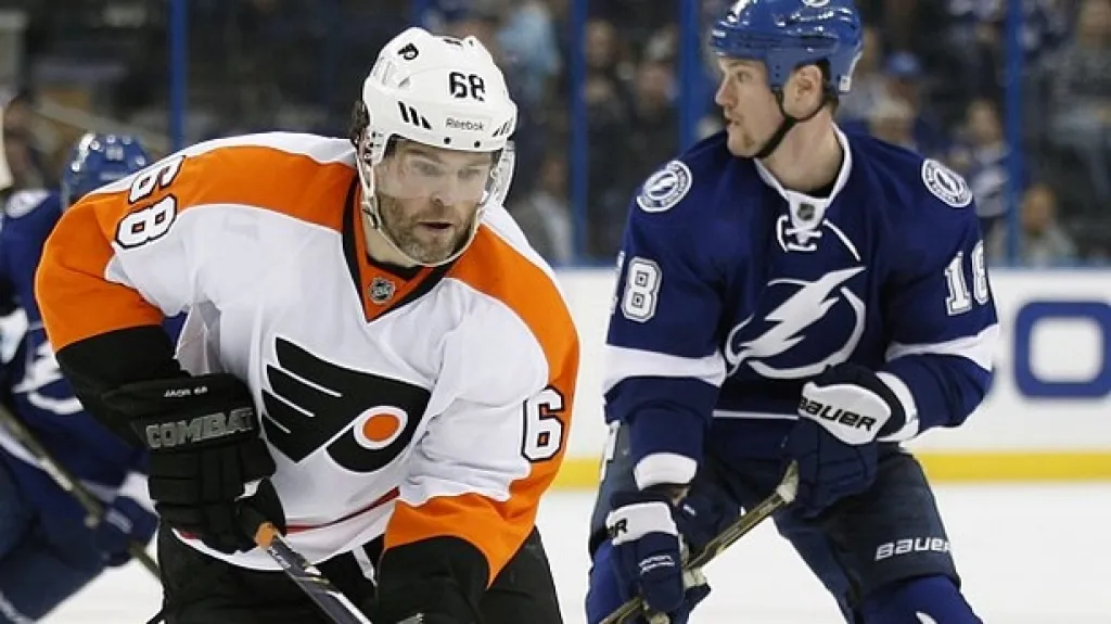 Jaromír Jágr v utkání s Tampou