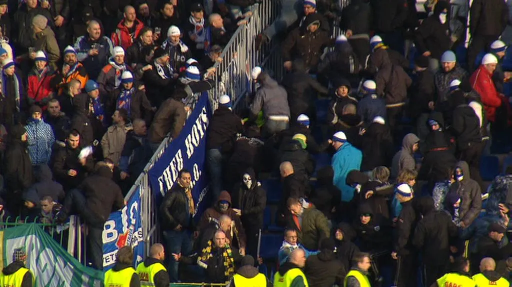 Fanoušci Baníku napadli pořadatele