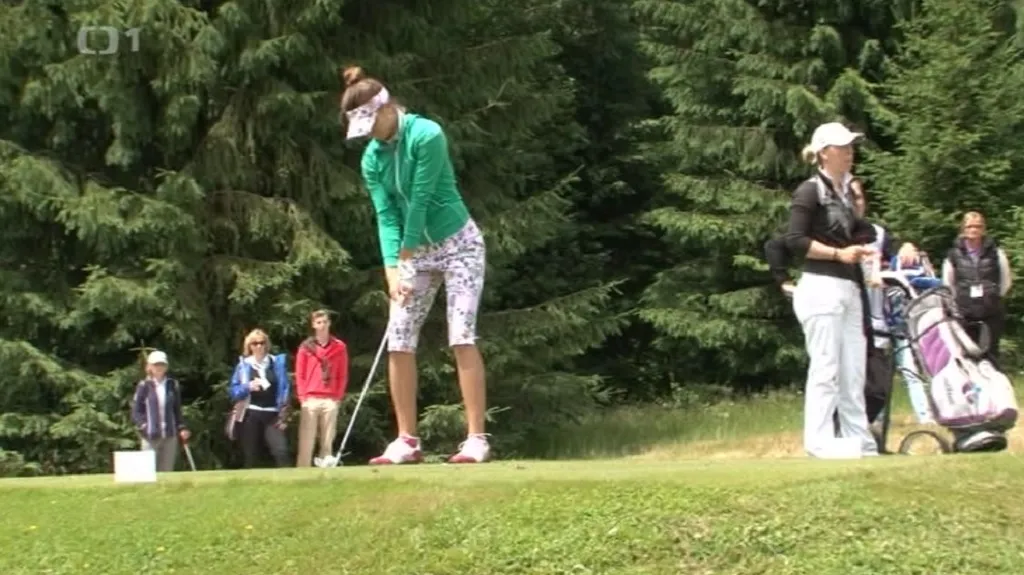 Golfistka Spilková útočí na Slovensku na stupně vítězů