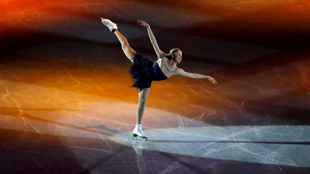 Carolina Kostnerová na krasobruslařské exhibici v Nice