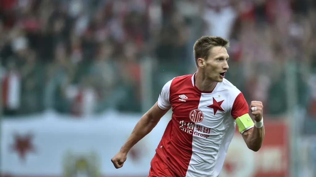 Milan Škoda se raduje z branky
