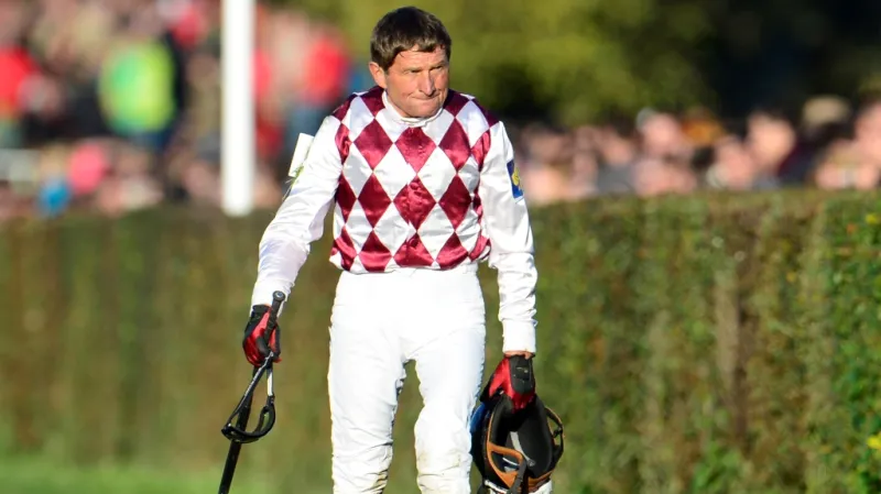 Josef Váňa po pádu na posledním skoku.