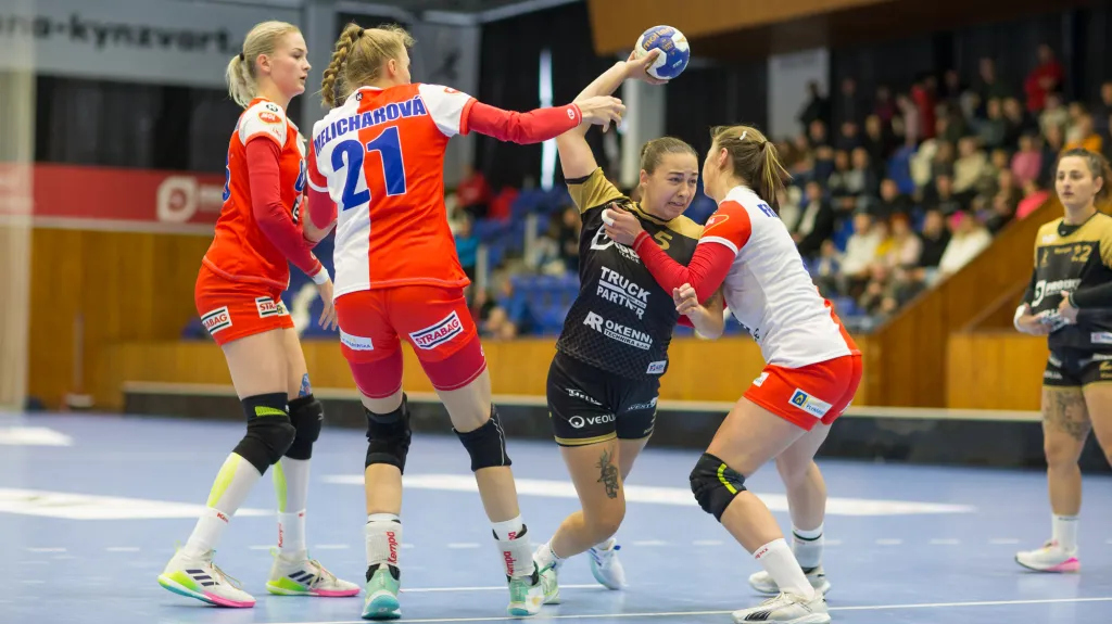 Zápas házenkářek Slavie s Kynžvartem