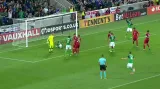 Gól v utkání Severní Irsko - Česko: J. Evans - 1:0 (28. min.)